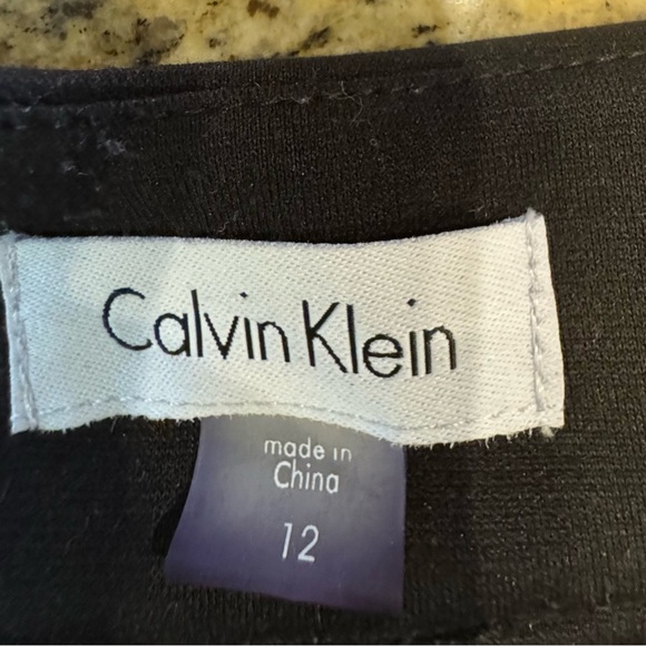 Calvin Klein Size 12 Women’s Black Grey Sleeveless Textured Knit Sheath Dress - Picture 5 of 9